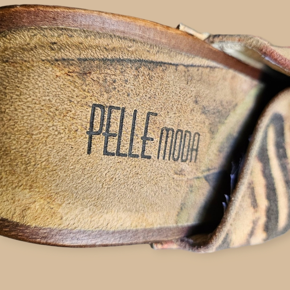 Pelle Moda Floral Print Leather Clogs in Pastel Pink and Tan - Picture 6 of 12